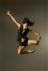 Henri Oguike Dance Company by Chris Nash